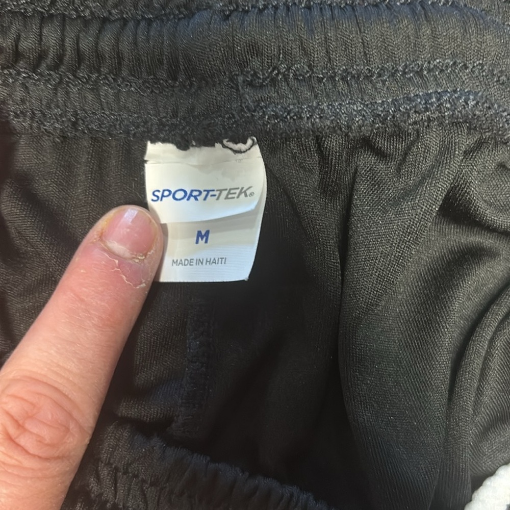 Sport tek youth black athletic shorts size medium - Picture 3 of 3